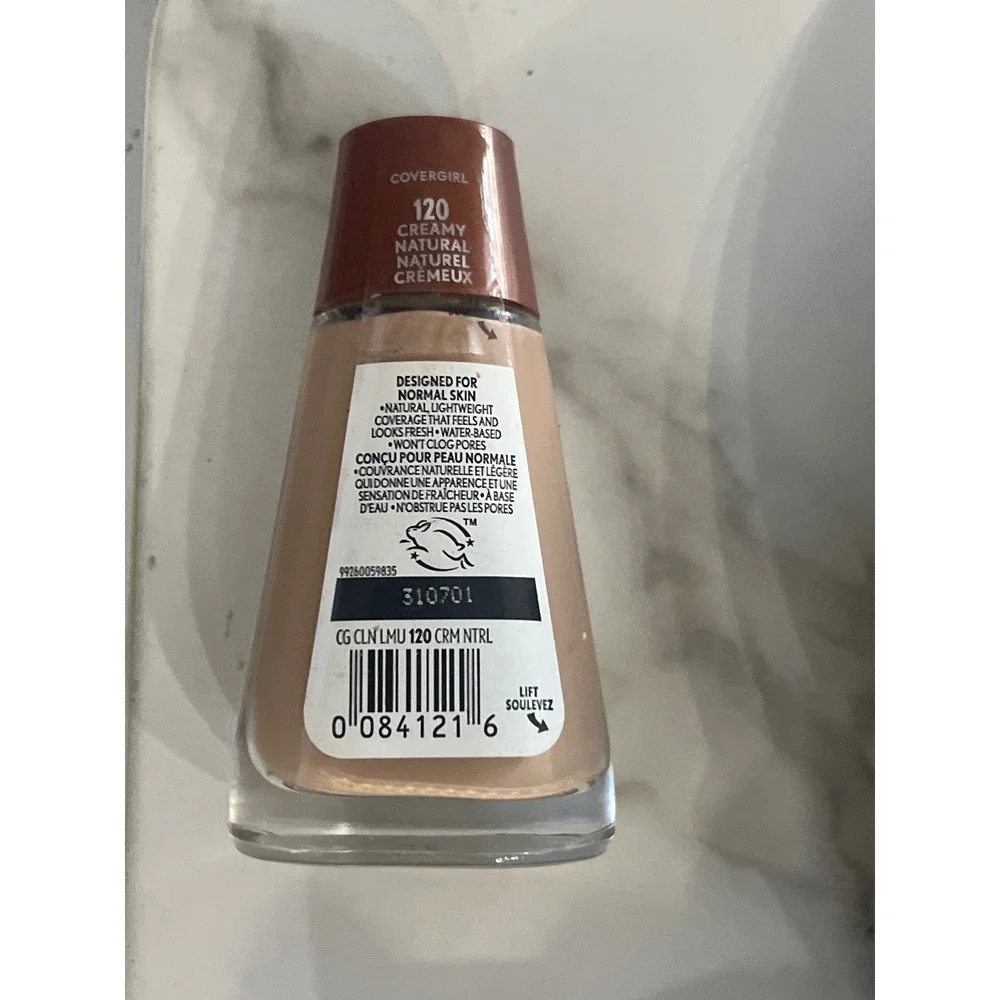 COVERGIRL *package damaged